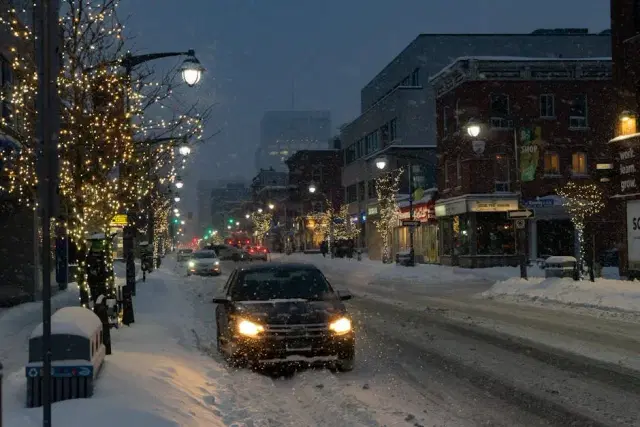 When to Schedule Snow Removal in Ottawa (Most Wait Too Long)