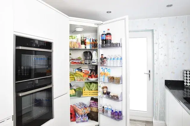 How to Clean & Deodorize Your Fridge (Inside and Out)