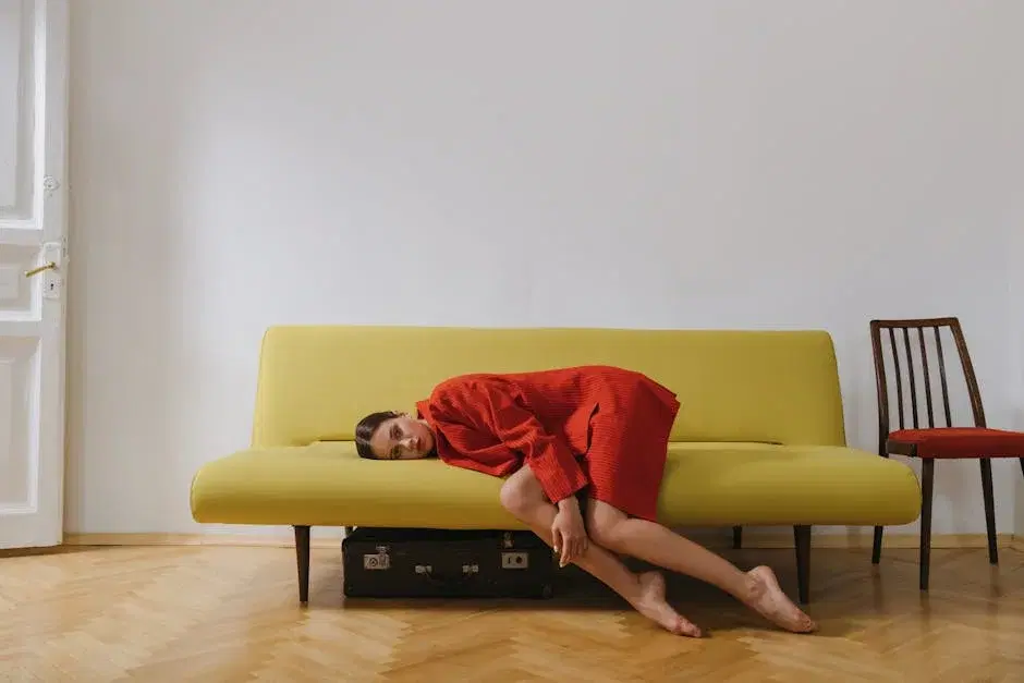 Clean polyester couch after DIY fabric cleaning — bright and spot-free